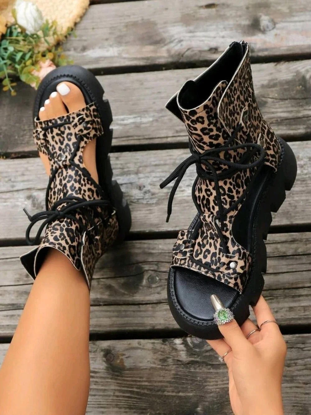 NEW Platform Peep Toe Lace-Up Sandals With Thick Bottoms